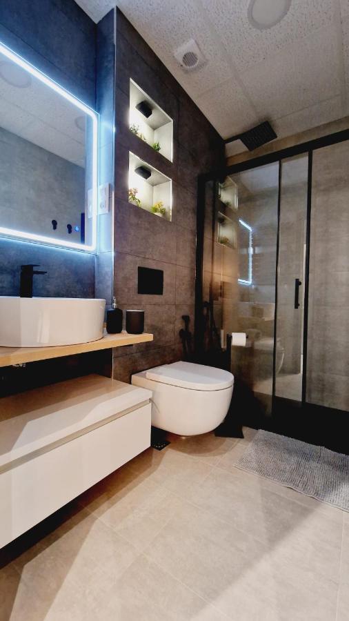 La Promesa Apartment Madrid Exterior photo